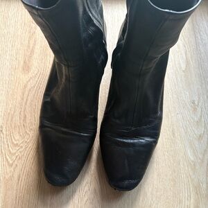 Loeffler and Randall, size 9.5